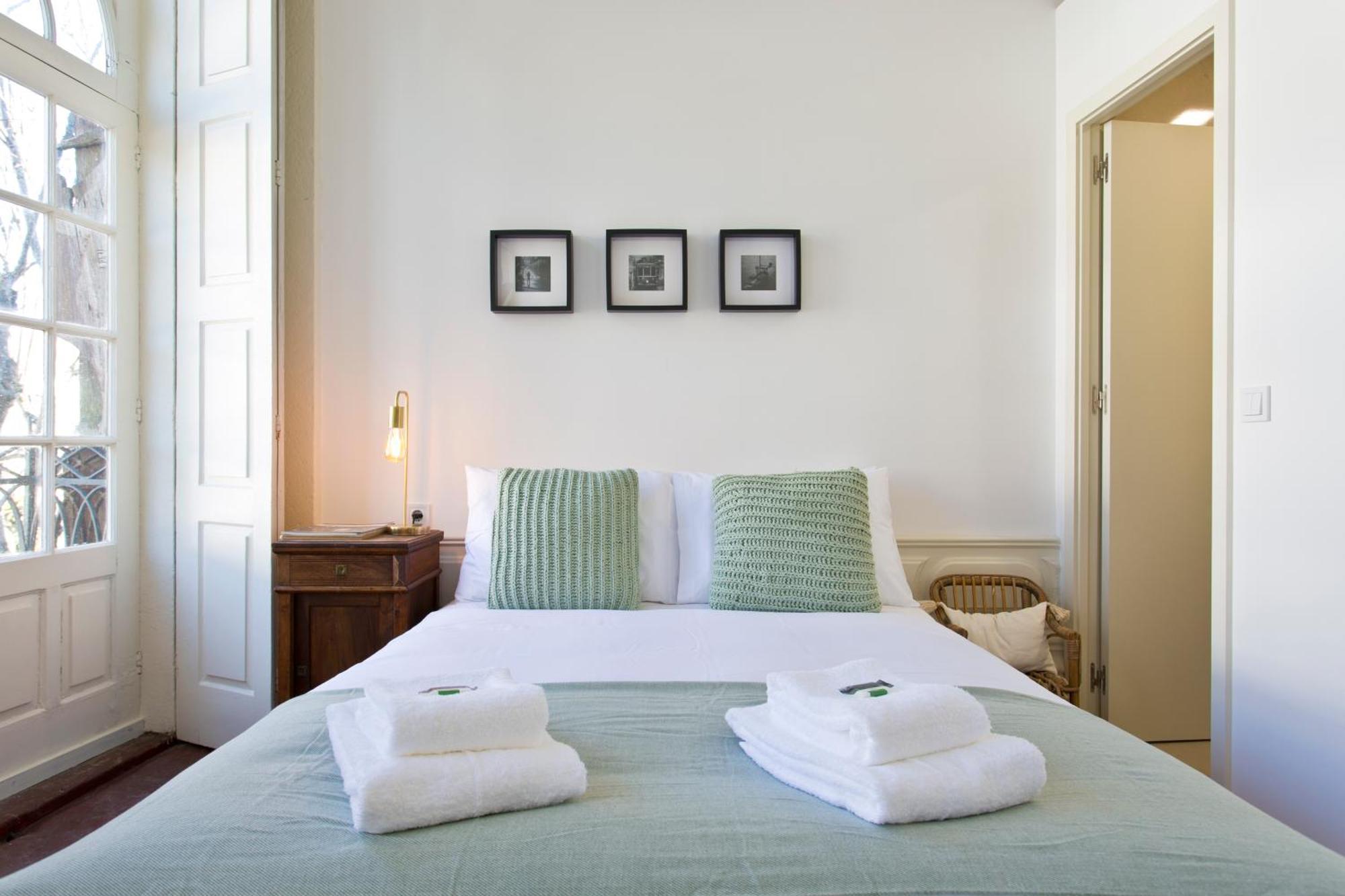 Fine Art Apartments City Center بورتو الغرفة الصورة