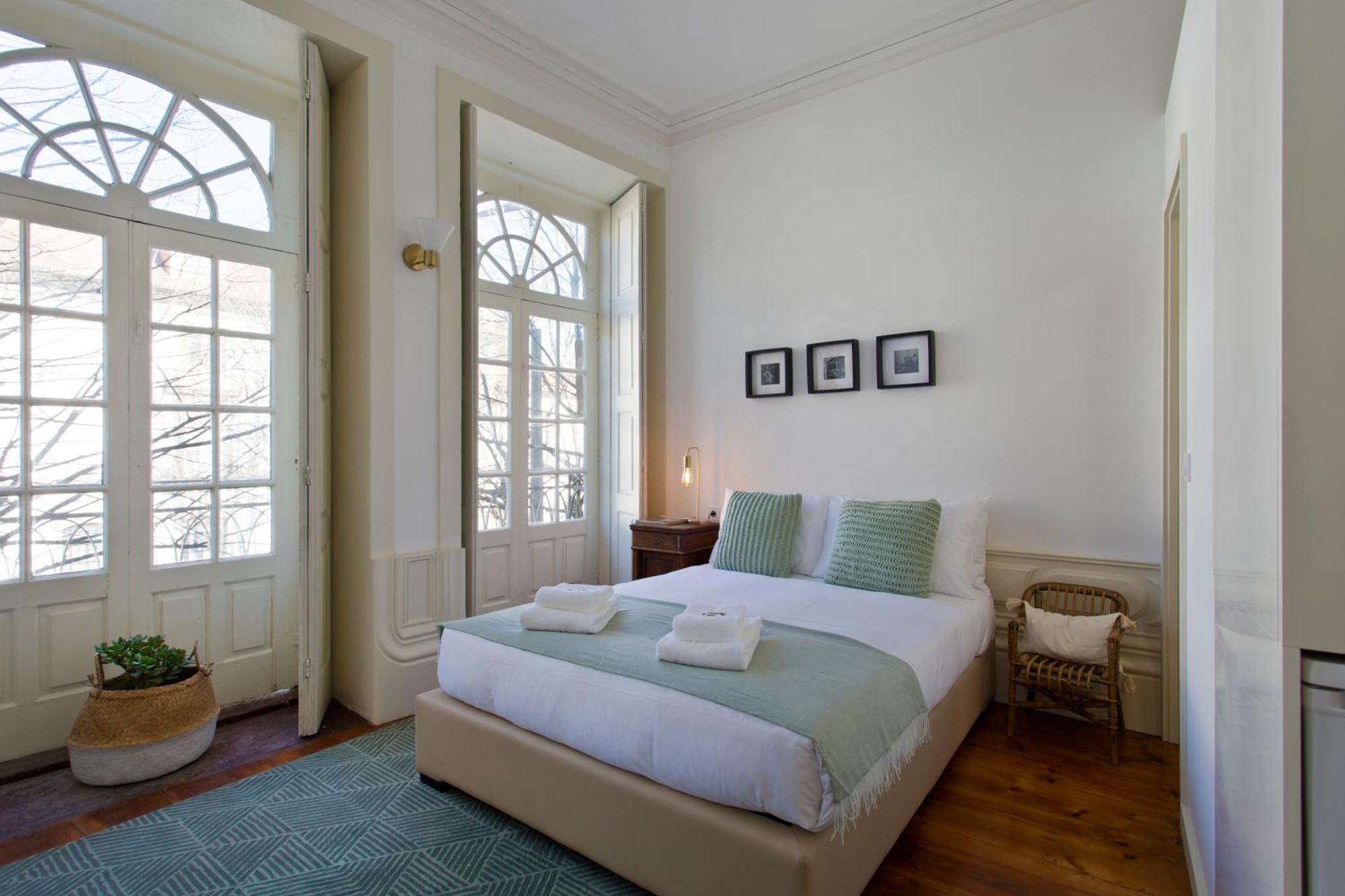 Fine Art Apartments City Center بورتو الغرفة الصورة